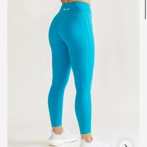 NWT ALPHALETE PULSE SURGE LEGGINGS- Size L